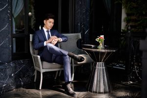 Mua vesst nam ở hà nội sang trọng, lịch lãm