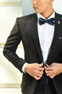 Vest chú rể trẻ trung