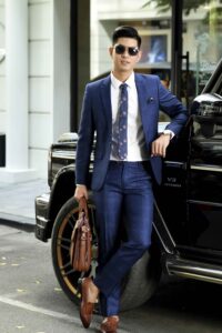 Suit và vest không chỉ là trang phục, mà còn là công cụ giúp đàn ông khẳng định sự thành công và phong độ.