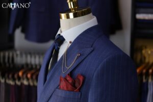 Phụ kiện đi kèm với bộ vest chính là “vũ khí bí mật” giúp tổng thể trang phục trở nên hoàn hảo và tạo dấu ấn cá nhân.