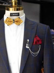 Khi phối đồ đúng cách, vest không chỉ mang lại vẻ lịch lãm mà còn giúp nam giới có thân hình đầy đặn trở nên tự tin và cuốn hút hơn.